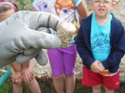 Vykopali jsme hřbitov odpadků